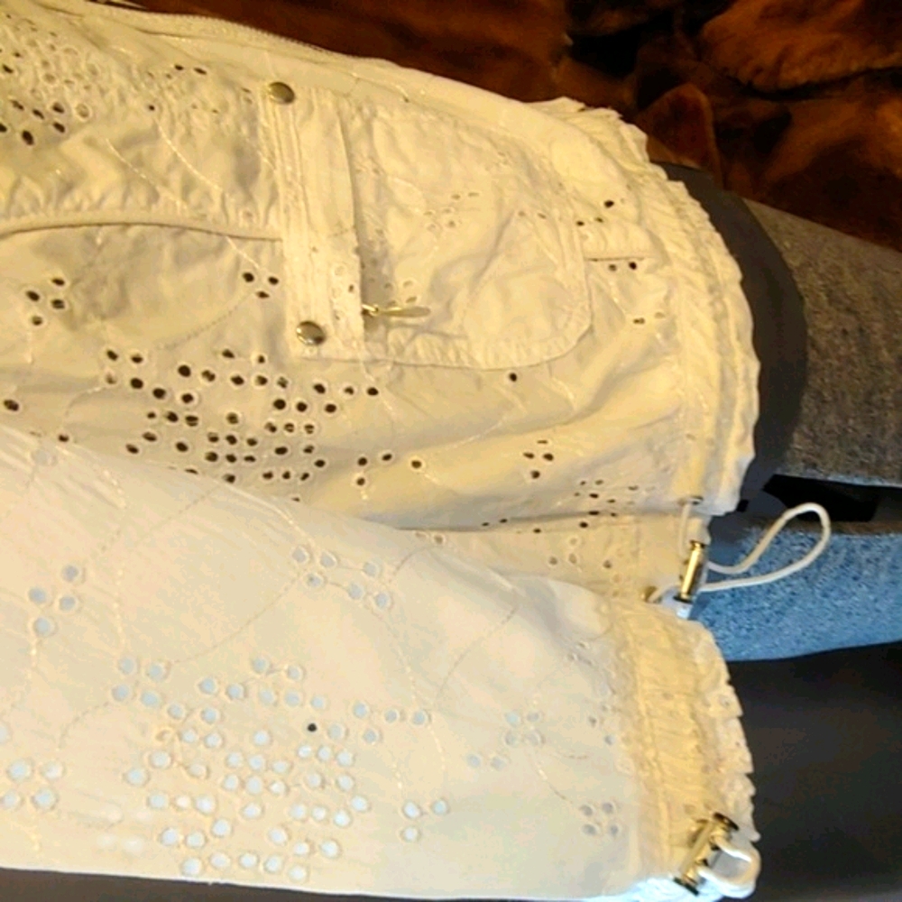Live A Little White Eyelit Jacket - Picture 3 of 5